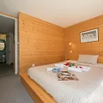 Grand Roc - Ancolies 213 - Happy * Chamonix
